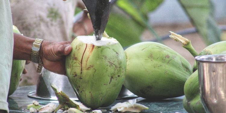 air-kelapa-750x375